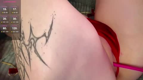 Jenny  please dont forget to thumbs up me  online show from 12.20.24