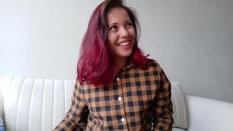 Snapshot of cheek_chic12 chatting on 09.23.25 Regina Phalange online show from 09.23.25