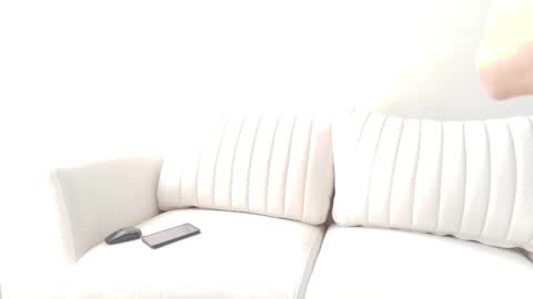 Snapshot of cheek_chic12 chatting on 09.30.25 Regina Phalange online show from 09.30.25