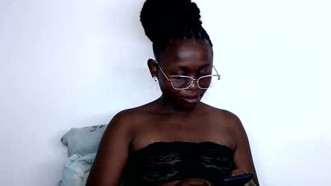 cheeky_charms online show from 10.12.25