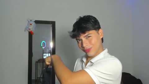 cheekyman_ online show from 01.12.26