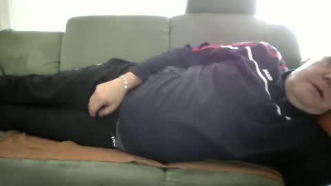 Tom online show from 10.19.25