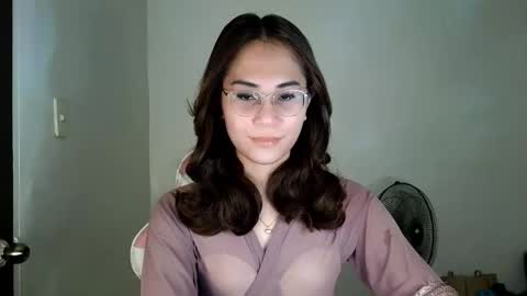 Snapshot of chelly4u69 chatting on 06.05.26 chelly4u69 online show from 06.05.26