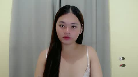 Snapshot of chelse_coco chatting on 02.21.25 CHELSEA online show from 02.21.25
