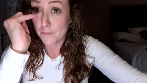 Snapshot of chelseelynn chatting on 01.01.25 chelsee lynn online show from 01.01.25