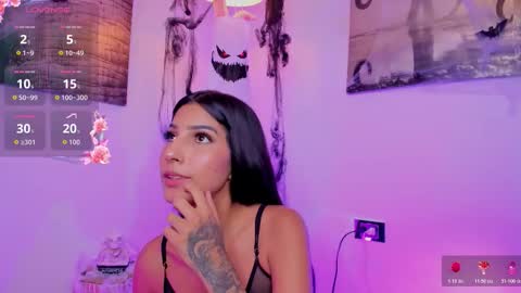 Chelsy online show from 10.31.25