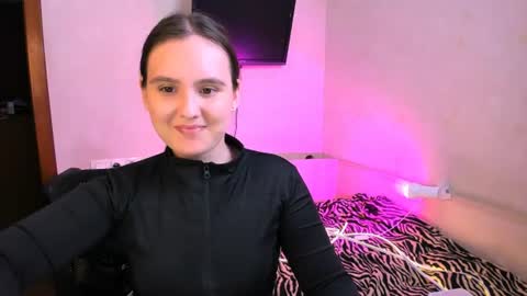 Snapshot of chelsyluxex chatting on 08.03.26 Chelsy Luxe online show from 08.03.26