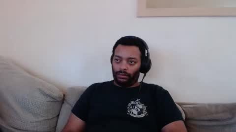 NewboyoncampusTheWeekndr online show from 11.05.25