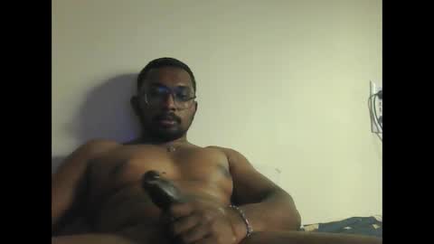 Snapshot of chennaibull1011 chatting on 02.17.26 chennaibull1011 online show from 02.17.26