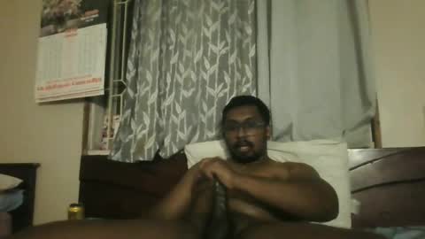 Snapshot of chennaibull1011 chatting on 06.20.26 chennaibull1011 online show from 06.20.26