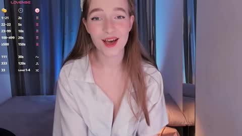 Snapshot of cheril_lady chatting on 10.14.25  Cheril  follow me  online show from 10.14.25