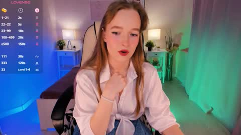Snapshot of cheril_lady chatting on 10.21.25  Cheril  follow me  online show from 10.21.25
