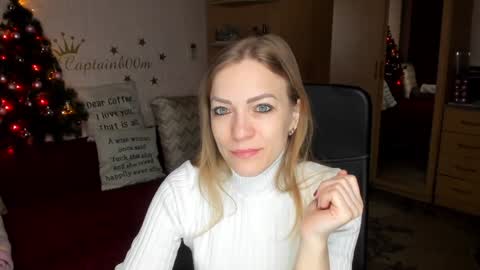 Silvia online show from 12.30.24