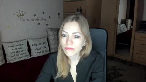 Silvia online show from 01.17.25