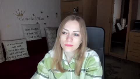 Silvia online show from 01.24.25