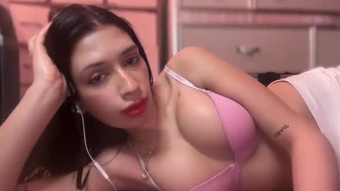 cherliecarmen online show from 02.16.25