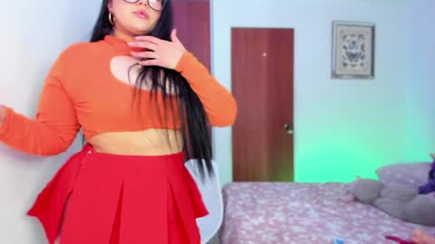 cherries_and_wine_ online show from 01.09.25