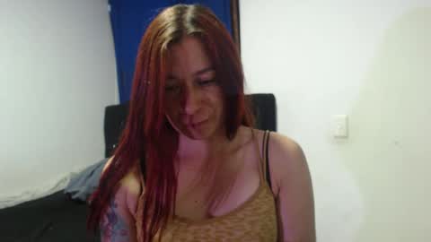 Snapshot of cherry_cam30 chatting on 12.18.24 cherry aleja online show from 12.18.24