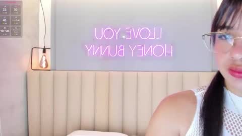 C H E R R Y  online show from 01.10.26