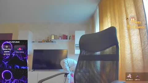 mayra online show from 10.26.25