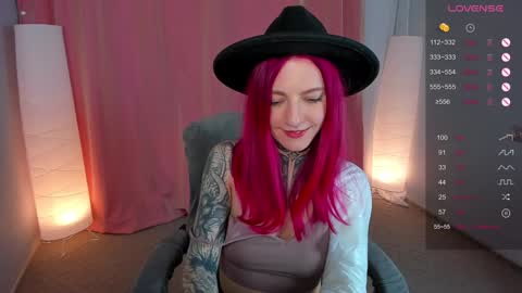 Roxy online show from 02.08.25