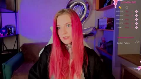 Roxy online show from 10.23.25