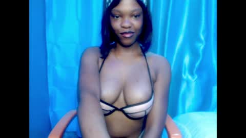 Snapshot of cherry_xchaos chatting on 06.15.26 Sophie online show from 06.15.26
