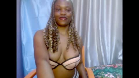 Snapshot of cherry_xchaos chatting on 07.06.26 Sophie online show from 07.06.26