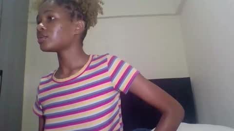 Cherryblossom2002 online show from 03.01.26