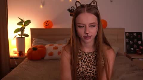 Alisha online show from 10.25.25