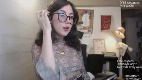 Snapshot of cherrybunny21 chatting on 07.09.26 Sarah Prez online show from 07.09.26