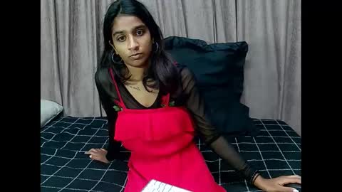 leah online show from 01.21.25
