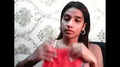 leah online show from 02.12.25
