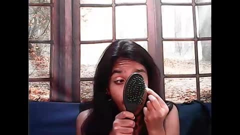leah online show from 02.18.25