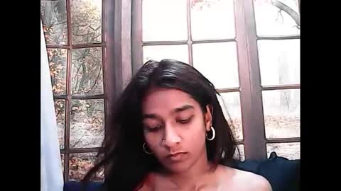 leah online show from 02.20.25