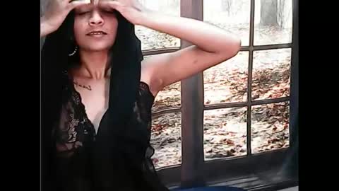 leah online show from 03.04.25
