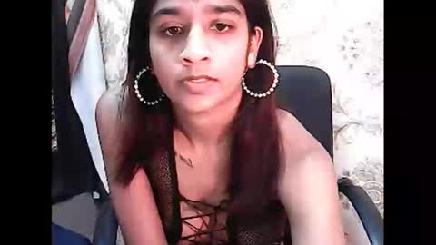 leah online show from 03.11.25