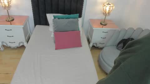 Cherry online show from 09.21.25