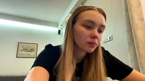 Lei online show from 04.10.26