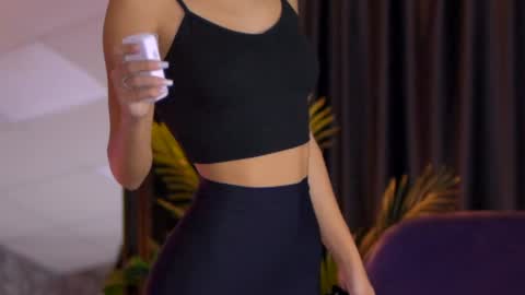 Selena online show from 12.13.24