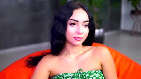 Selena online show from 10.01.25