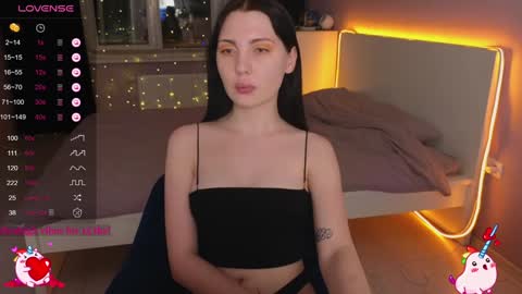 Snapshot of cherrystoun chatting on 12.18.24 Katrine online show from 12.18.24