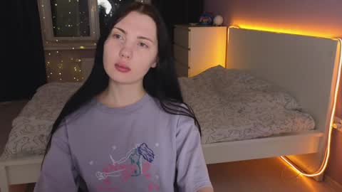 Snapshot of cherrystoun chatting on 12.29.24 Katrine online show from 12.29.24