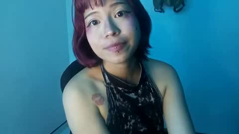 Snapshot of cherrywitchy chatting on 01.24.25 Cherry online show from 01.24.25