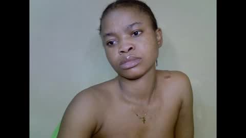 Snapshot of cherryxpussy chatting on 10.08.25 cherryxpussy online show from 10.08.25