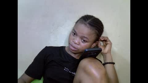 Snapshot of cherryxpussy chatting on 10.17.25 cherryxpussy online show from 10.17.25