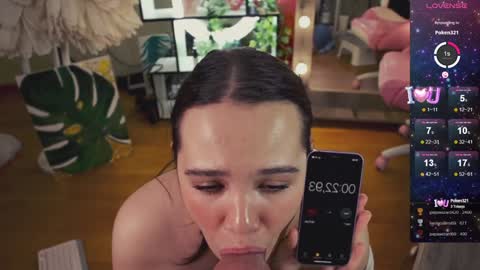 Snapshot of chery_lady22 chatting on 12.29.24 Banny online show from 12.29.24