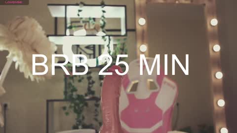 Snapshot of chery_lady22 chatting on 01.14.25 Banny online show from 01.14.25