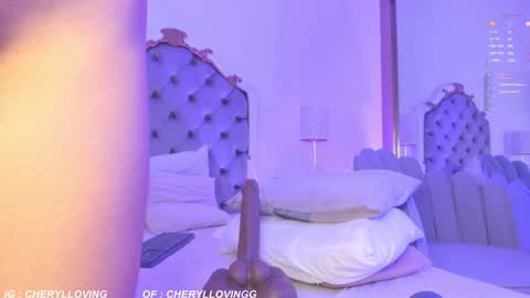 Snapshot of cherylloving_ chatting on 03.10.25 online show from 03.10.25