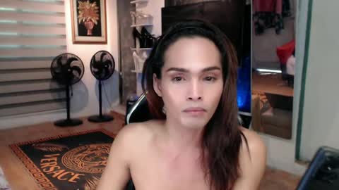 Snapshot of chesca_morena chatting on 06.15.26 CHESCA BELLE online show from 06.15.26